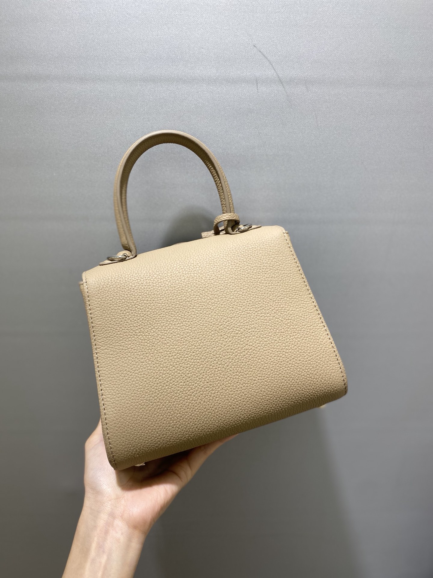 델보 브리앙 MM 토고백 스몰